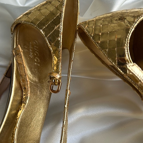 GUCCI x TOM FORD VINTAGE GOLD EMERALD enamel SNAKE HEAD SANDALS. - Picture 12 of 12